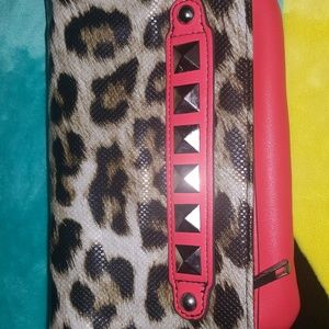 Jessica Simpson clutch purse